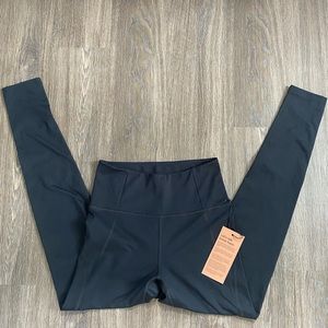 Girlfriend Collective compression leggings